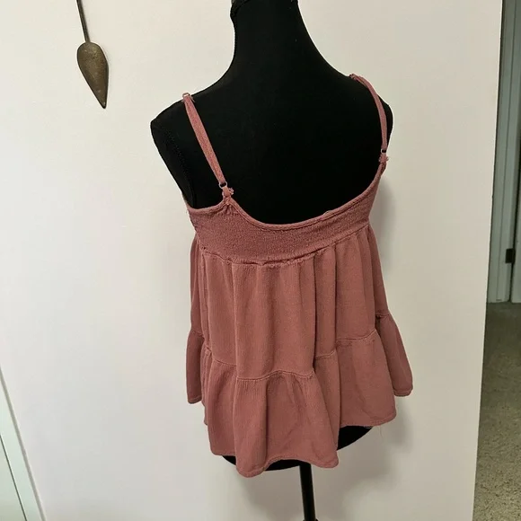 Women's Pink Sleeveless Top - Picture 2 of 5